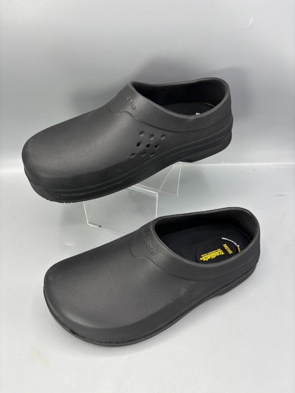 TredSafe Clogs Unisex M6/W8 Black Rubber Oil Slip Resistant Casual Round Toe